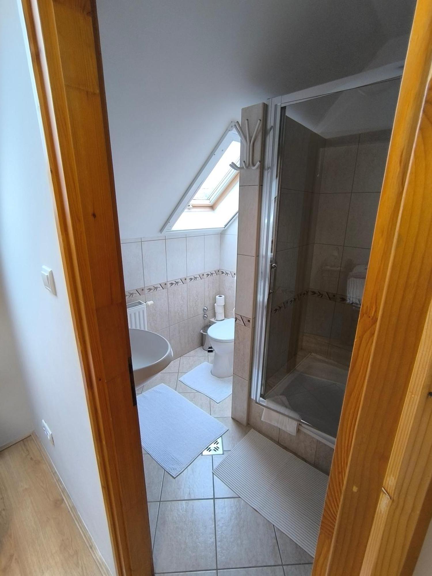 Eckhardt Vendeghaz Hotel Villany Bagian luar foto